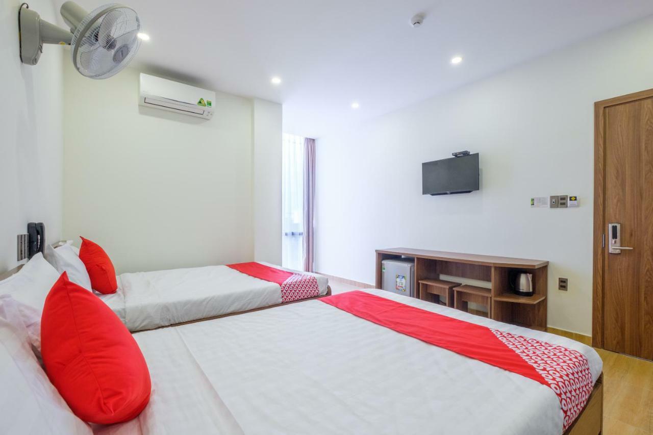 Oyo 212 Luxury Hotel Da Nang Luaran gambar